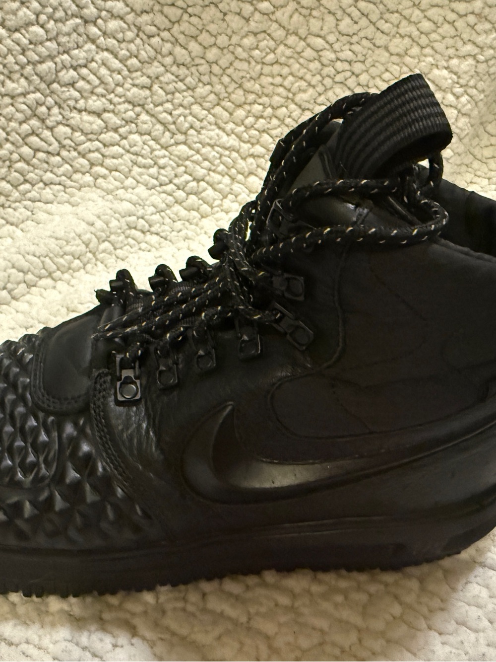 Nike Lunar Force 1 Men's SIZE:
10 Sneakers Duckboot Black
Waterproof AF1 Boots - Picture 6 of 15
